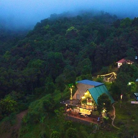 Misty Hideout Bed and Breakfast Kakkadampoyil Exterior foto