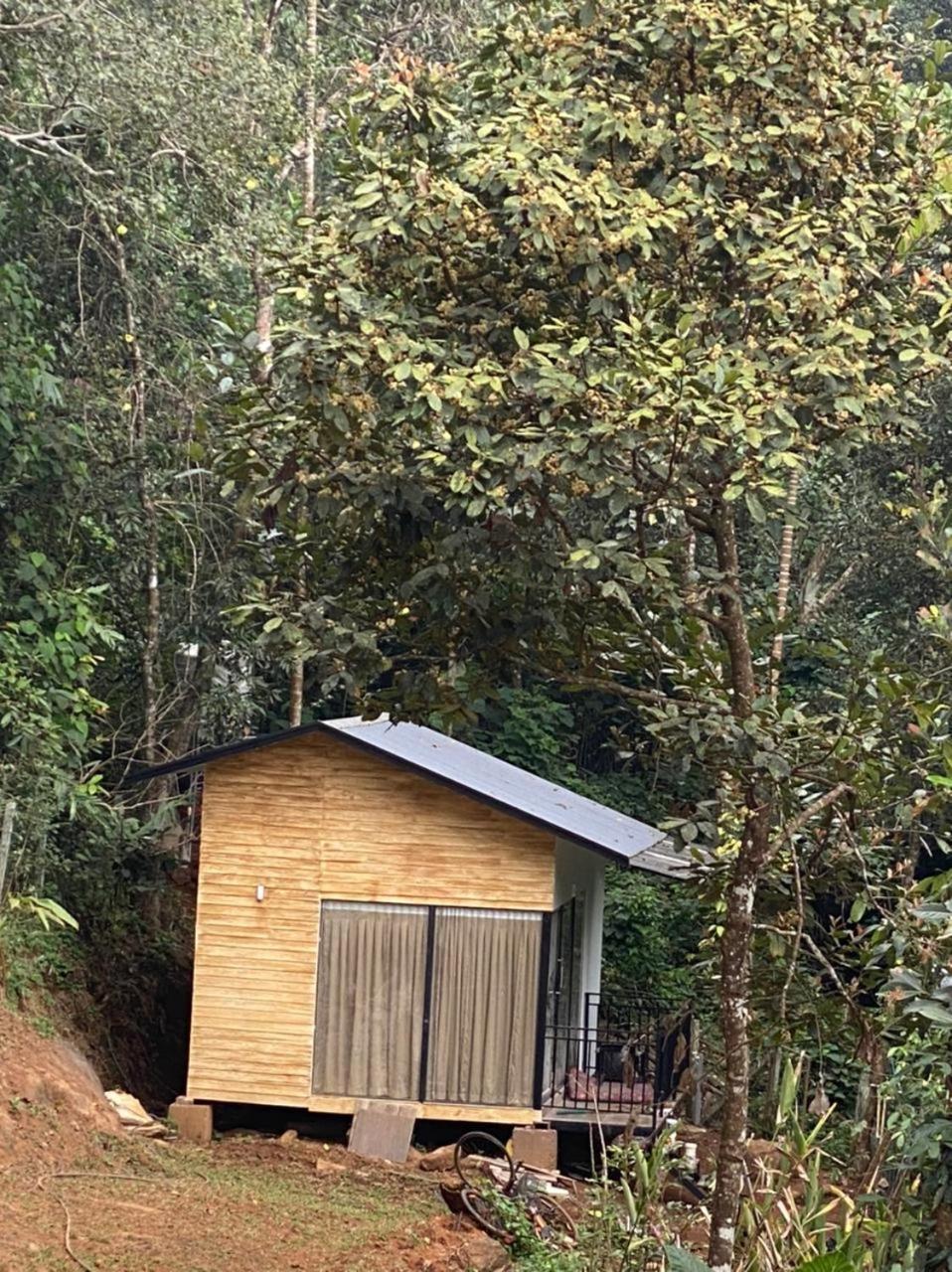 Misty Hideout Bed and Breakfast Kakkadampoyil Exterior foto