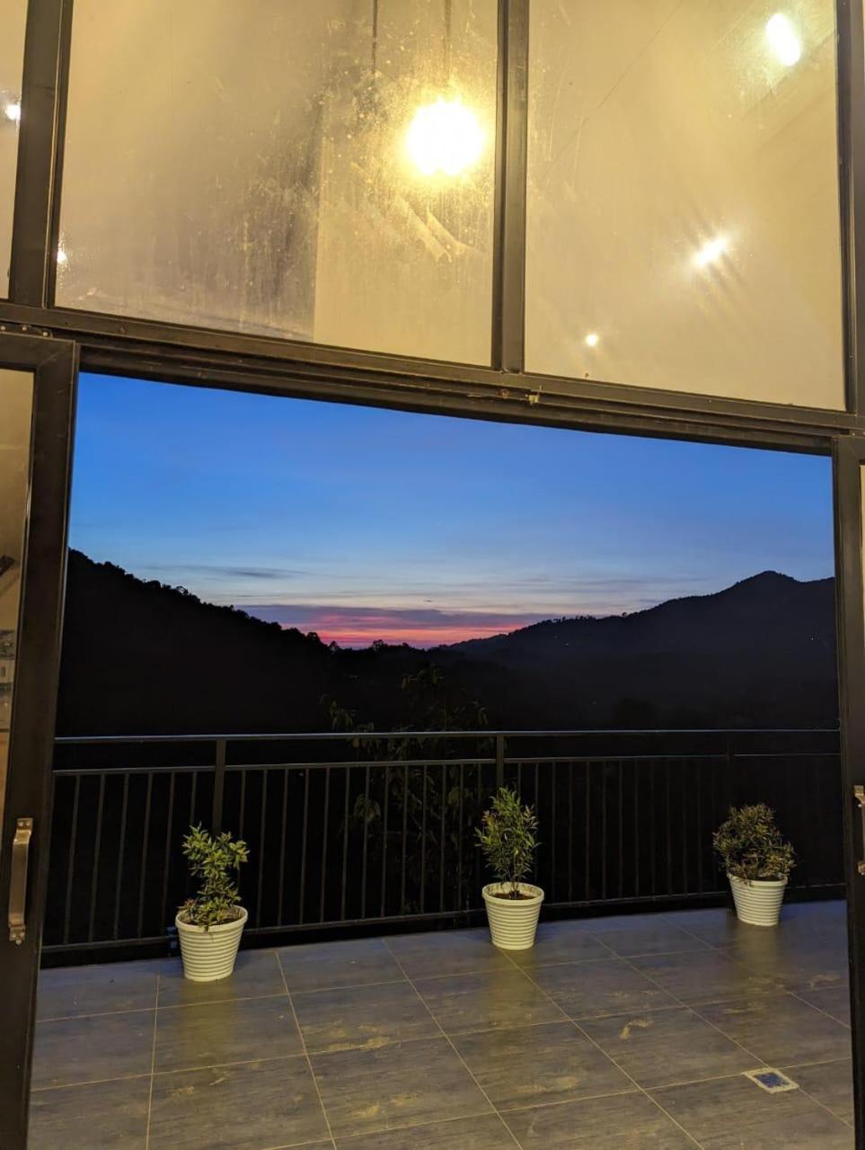 Misty Hideout Bed and Breakfast Kakkadampoyil Exterior foto